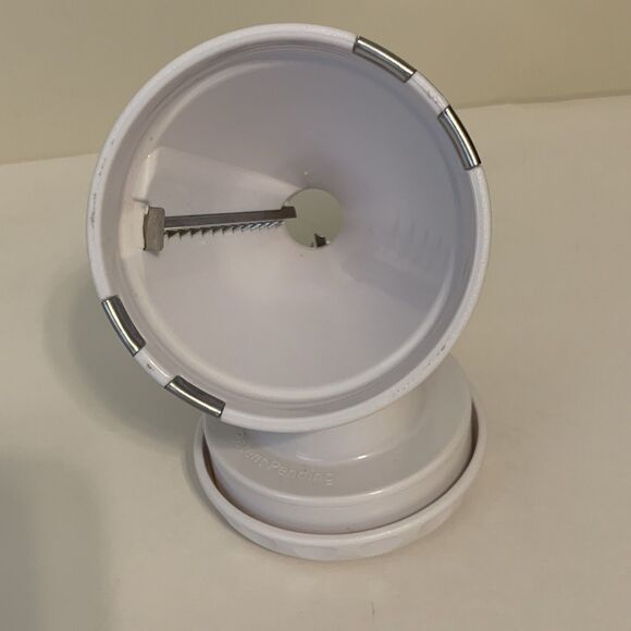 Veggetti Spiral Vegetable Cutter Dual Stainless Steel Blades - Picture 3 of 12